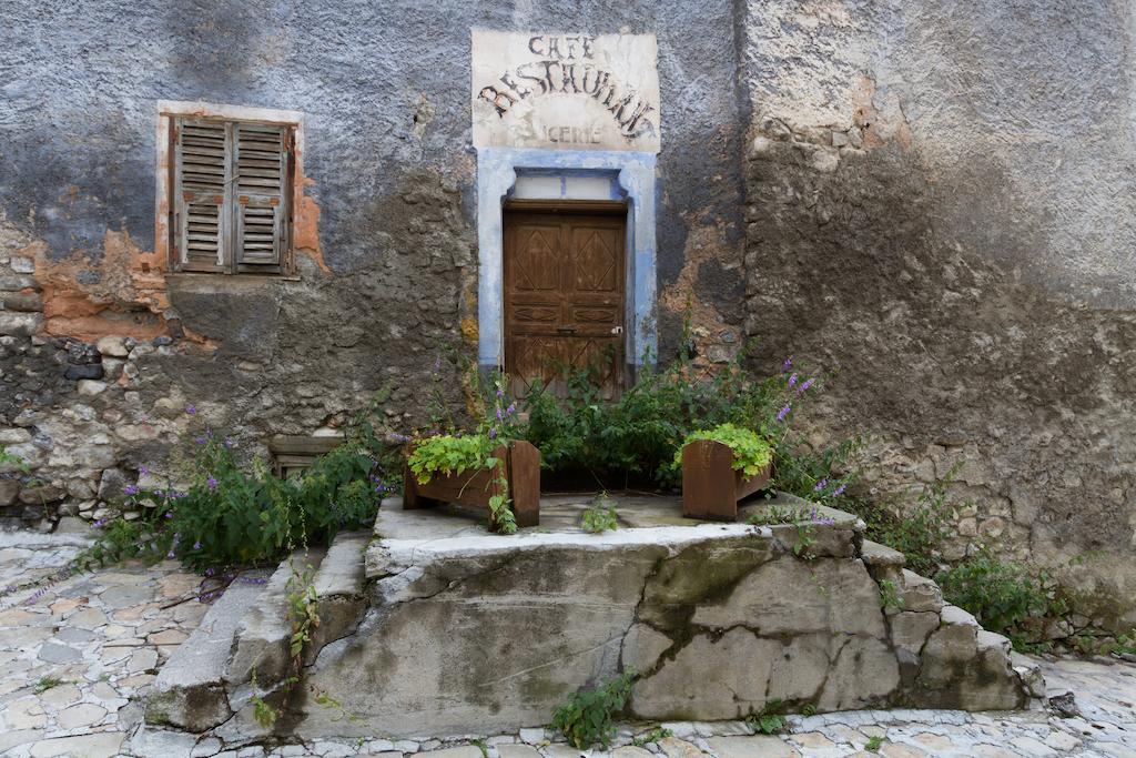 La Petite Etoile D'Hotes En Mercantour Saint-Dalmas-le-Selvage Exterior photo