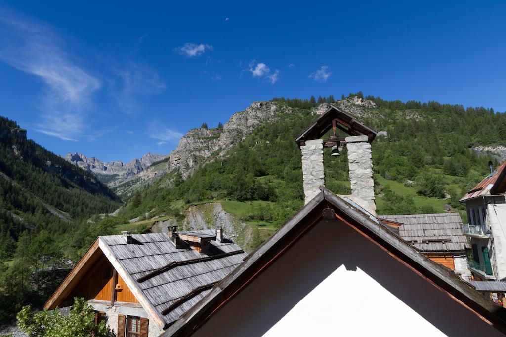 La Petite Etoile D'Hotes En Mercantour Saint-Dalmas-le-Selvage Exterior photo